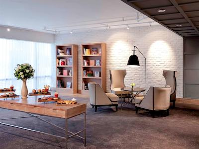 پولمن بانکوک هتل جی