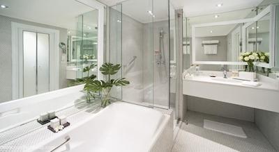 پولمن بانکوک هتل جی