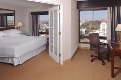 دکلان سوئیتس سن دیگو