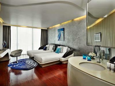 باراکودا پاتایا-ام گالری بای سوفیتل