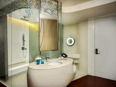 باراکودا پاتایا-ام گالری بای سوفیتل