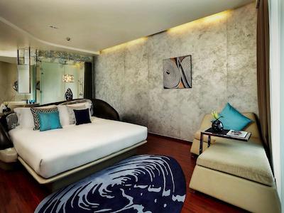 باراکودا پاتایا-ام گالری بای سوفیتل