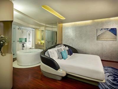 باراکودا پاتایا-ام گالری بای سوفیتل