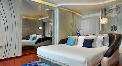 باراکودا پاتایا-ام گالری بای سوفیتل