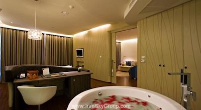 باراکودا پاتایا-ام گالری بای سوفیتل