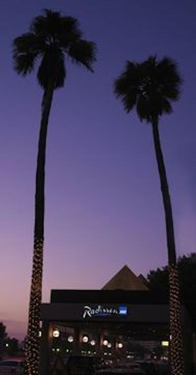 رادیسون بلو هتل دبی دیره کریک