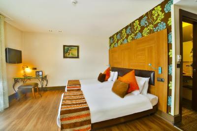 کناک هتل تکسیم