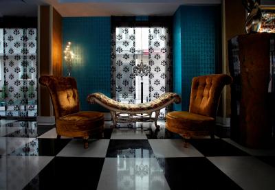 کناک هتل تکسیم