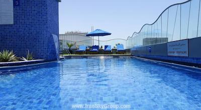 سامایا هتل دیرا