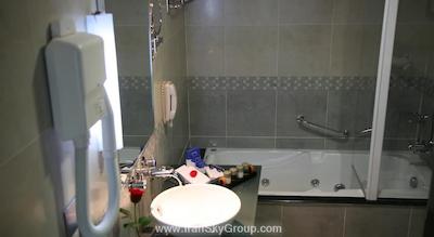 سامایا هتل دیرا