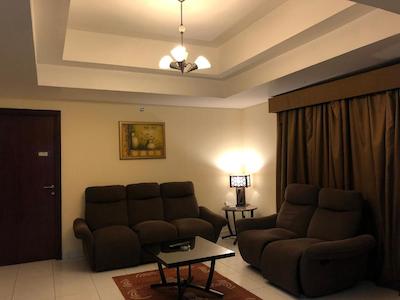 هتل آپارتمان رویال مارک