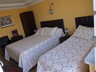 کاسموپولیتن پارک