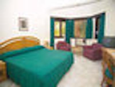 ویسپرینگ پالمز بیچ ریزورت