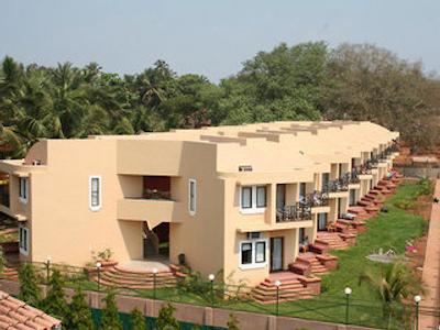 ویسپرینگ پالمز بیچ ریزورت