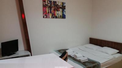 نیو پرا هتل