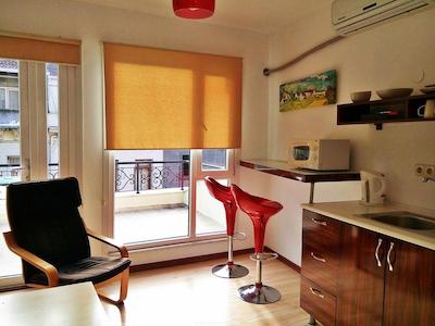 نیو پرا هتل