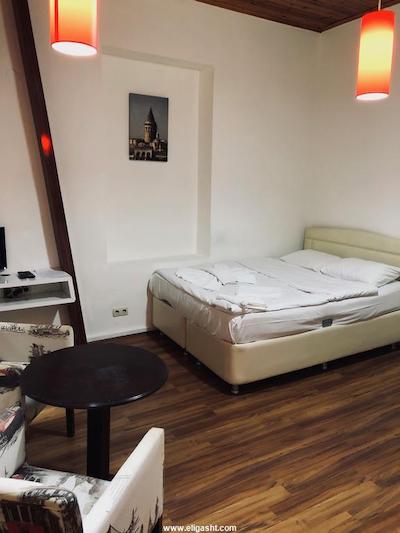 نیو پرا هتل