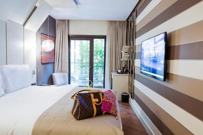 مارون هتل پرا