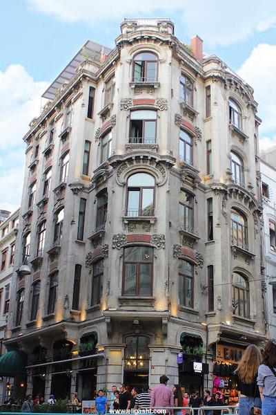 راجیپ پاشا آپارتمان