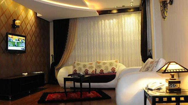 هتل کادوس