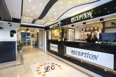 لایف کورنر هتل