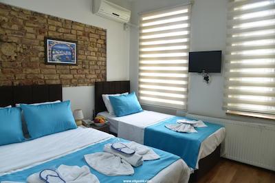 تکسیم تراست هتل