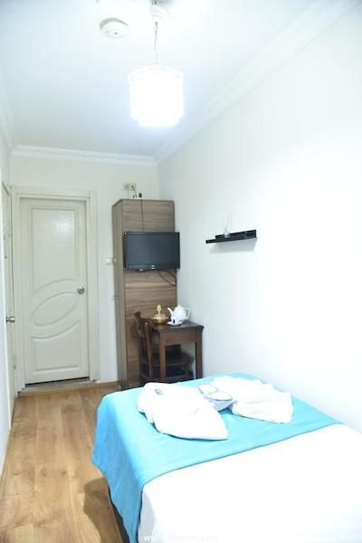 تکسیم تراست هتل