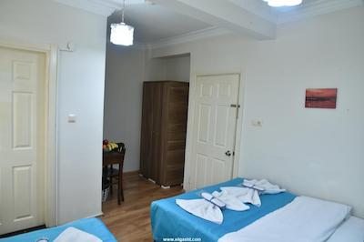 تکسیم تراست هتل