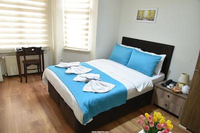 تکسیم تراست هتل