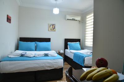 تکسیم تراست هتل