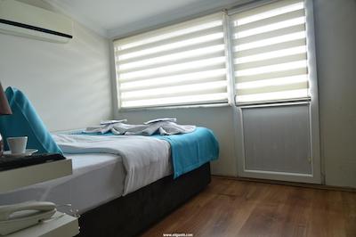 تکسیم تراست هتل