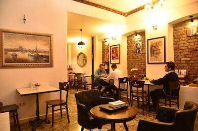 تکسیم تراست هتل