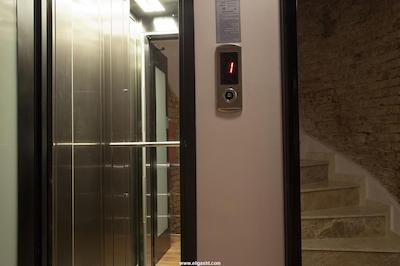 تکسیم تراست هتل