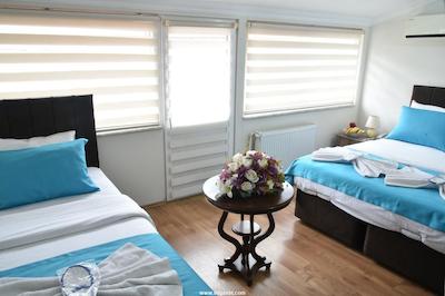 تکسیم تراست هتل