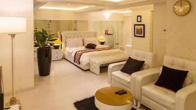 هتل آپارتمان تاج محل