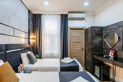 لا پازا سوئیت