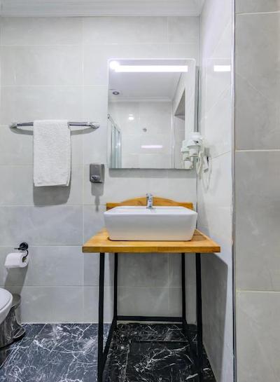 لا پازا سوئیت