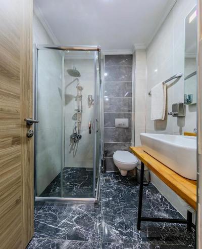 لا پازا سوئیت