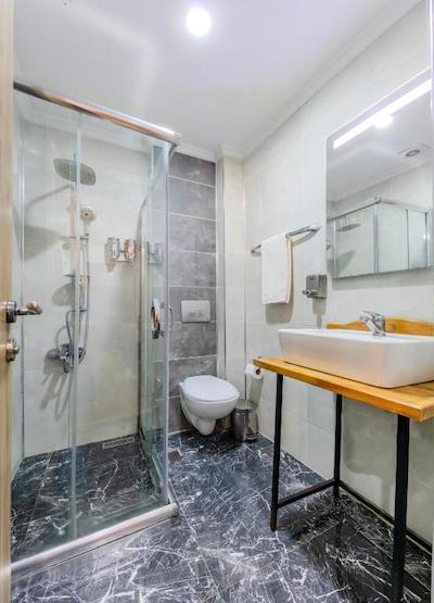 لا پازا سوئیت