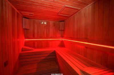 مولتون بی اوغلو ملس هتل