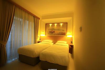 مولتون بی اوغلو ملس هتل