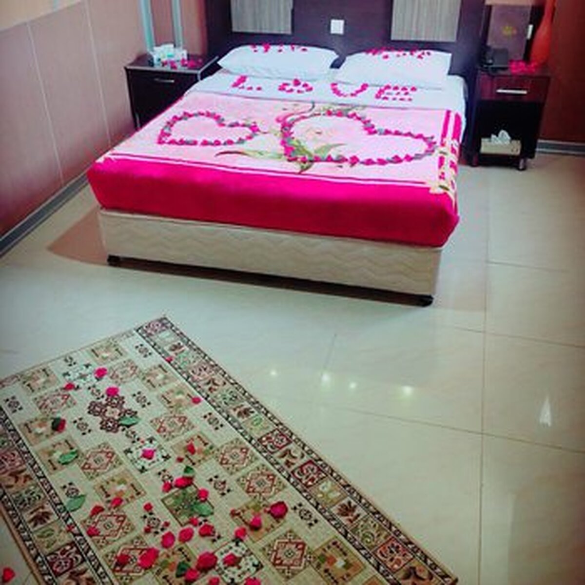 هتل نادری