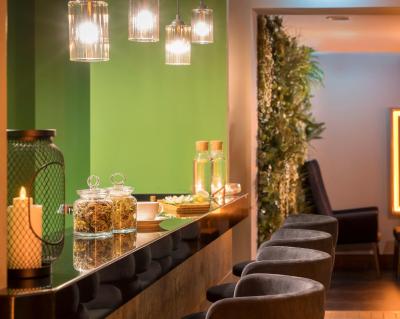 پارک این بای رادیسون استانبول آتاشهیر