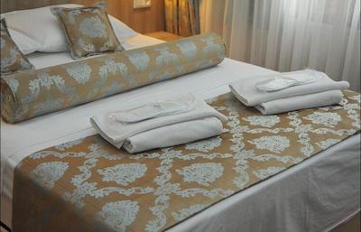 سرا بوتیک هتل