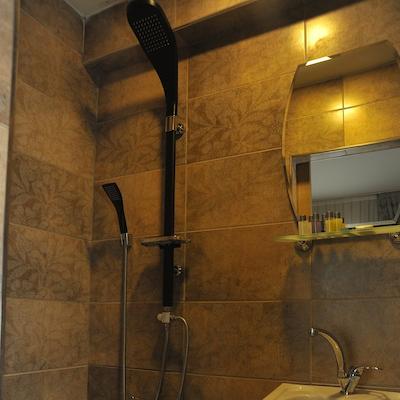 سرا بوتیک هتل