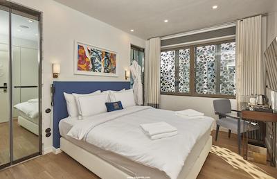 مانا بوتیک هتل