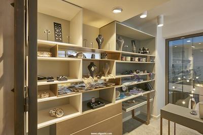 مانا بوتیک هتل