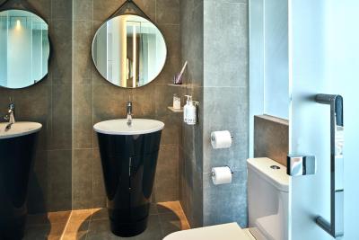 یوتل سنگاپور