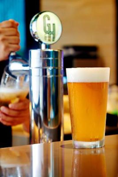 یوتل سنگاپور