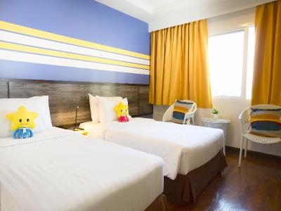 آستارا ساتورن